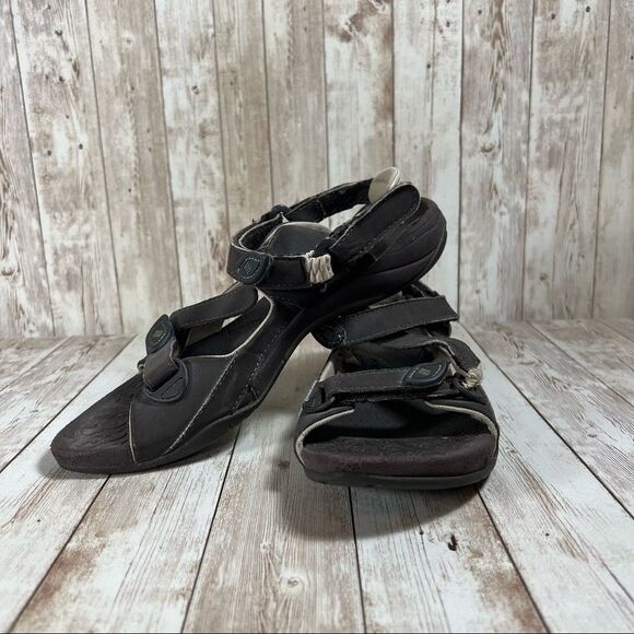 Columbia Brown Sandals -‎ Womens 7 - Picture 5 of 10